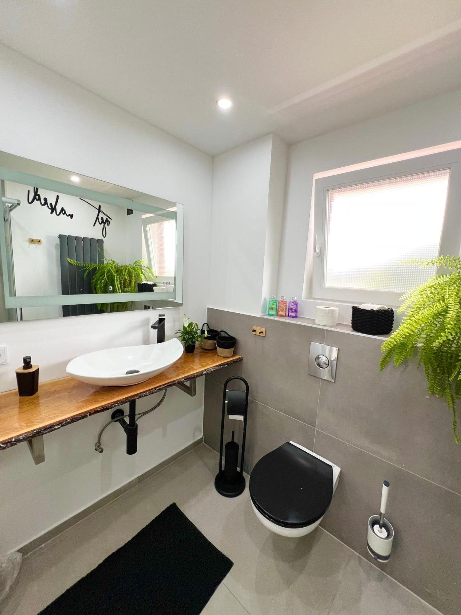 Elegante Apartment In Erftstadt Mit Balkon, Zentral, Bahnhof Nah, Phantasialand Bruehl Bei Cologne 외부 사진
