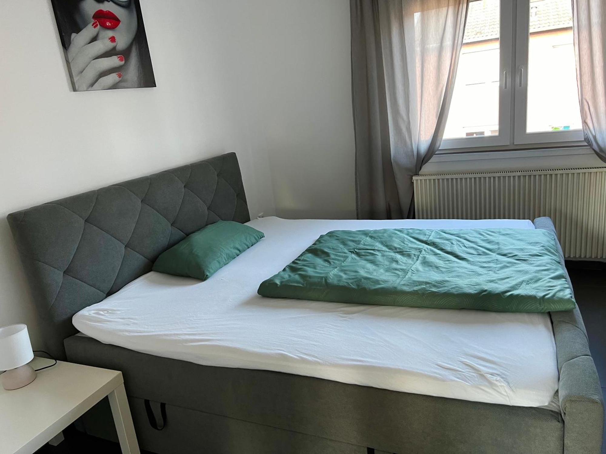 Elegante Apartment In Erftstadt Mit Balkon, Zentral, Bahnhof Nah, Phantasialand Bruehl Bei Cologne 외부 사진